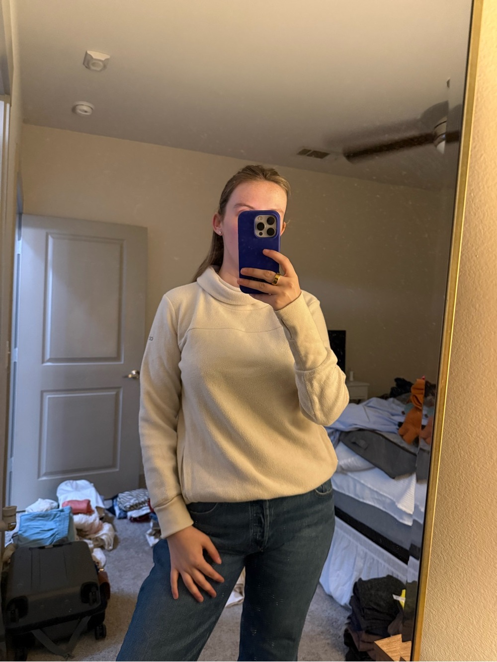 ALO Yoga Cream Funnel Neck Pullover